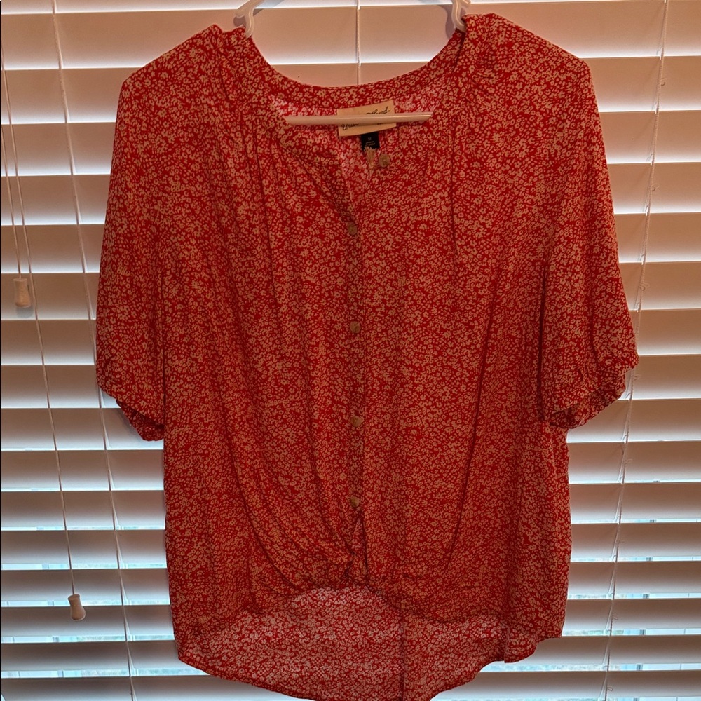 Universal Thread Red Floral Blouse